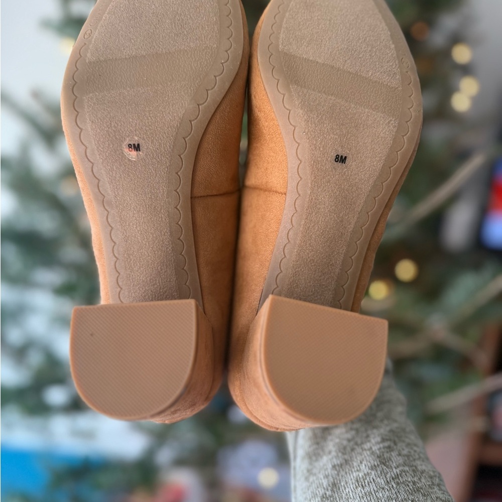NWT Charter Club Tan Block Heel Pumps NIB - Picture 4 of 5